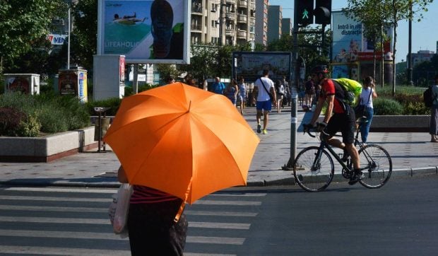 Anchetă a Poliției Române după ce mii de femei ar fi fost pozate pe ascuns, iar fotografiile au apărut pe un site pentru adulți