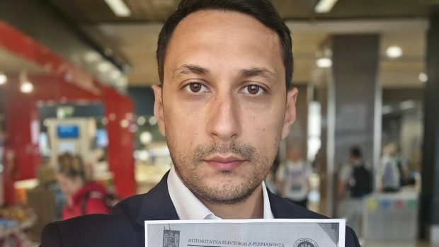 Ce amendă a luat un fost europarlamentar pentru că l-a susținut pe Nicușor Dan pe Facebook. Va contesta decizia AEP
