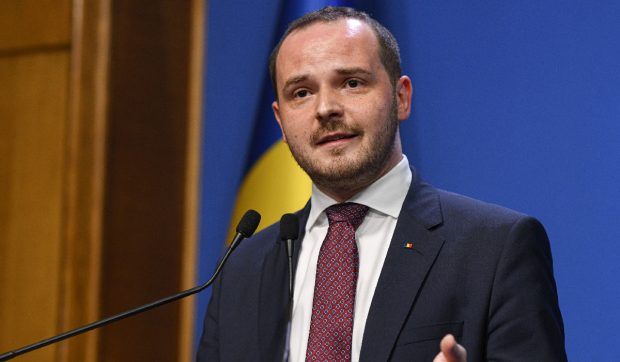 Ministrul Sănătății schimbă regulile pentru șefii de secție din spitale, fără „concursuri formale”: „Cel mai mare în grad universitar nu e și cel mai bun lider”