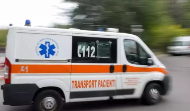 Soț și soție, găsiți înjunghiați în curtea casei lor din Timișoara. Ipoteza anchetatorilor uimește