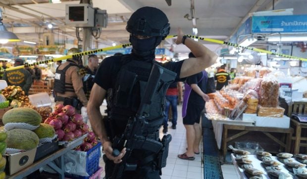 Șase morți într-o piață din Bangkok, după ce un bărbat a deschis focul. Atacatorul s-a sinucis | VIDEO