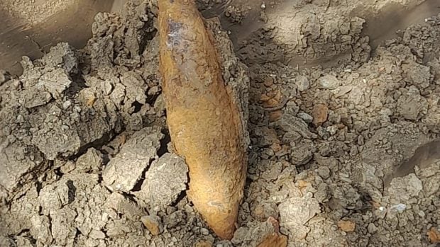 Bombă aruncător funcțională, din Al Doilea Război Mondial, găsită la Oradea în timpul lucrărilor la o stradă