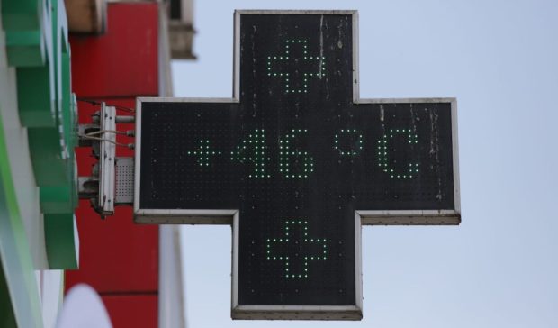 Zile de foc în București, temperaturile ajung la 42 de grade. 4 măsuri de prim-ajutor, recomandate de medici