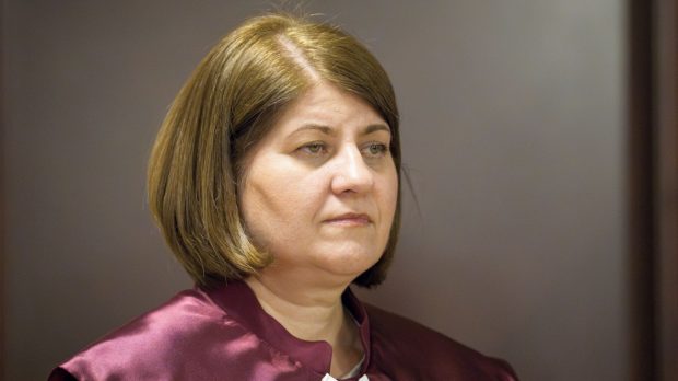 Cine este Mihaela Ciochină, favorită la șefia CCR. A fost numită de Klaus Iohannis judecător la Curtea Constituțională