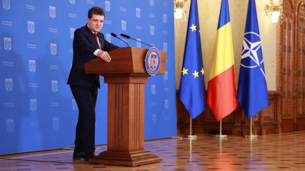 Nicușor Dan, despre pensionările magistraților: „Din analiză, rezultă o întrebare către CSM: Ce este cu această debandadă?”