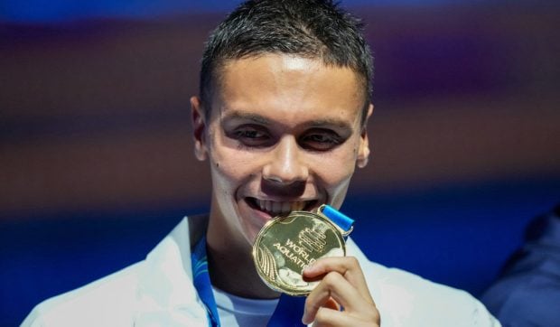 Cât îl prețuim pe David Popovici?!