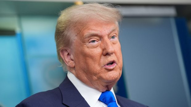 Donald Trump amenință că îl va da pe Elon Musk hrană pentru „monstrul” DOGE pe care l-a condus: S-ar putea să-l mănânce