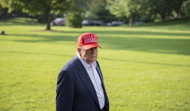 Donald Trump le-a promis americanilor că le va renova parcurile, fiindcă „știe foarte multe despre iarbă”