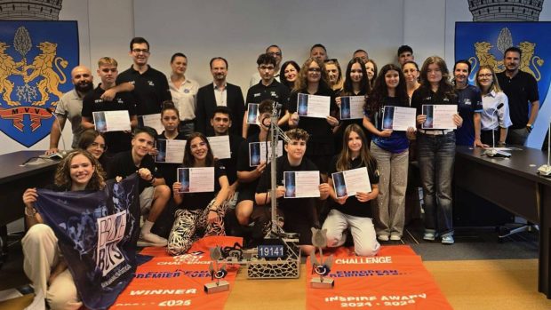 O echipă de robotică din Ploiești a cucerit două trofee la Campionatul European din Olanda: „Emoțiile au fost la cote maxime”