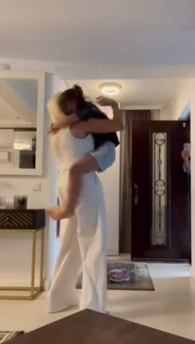 elena udrea si fiica ei 1