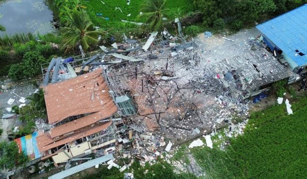 Cel puțin nouă persoane au murit și alte două au fost rănite după ce o fabrică de artificii din Thailanda a explodat