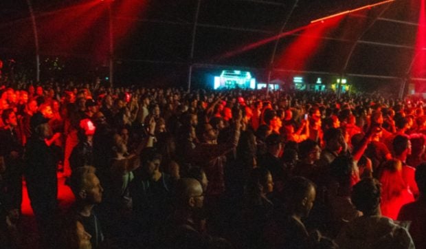 Electric Castle 2025. Cum ajungi în Bonțida: sunt puse la dispoziție inclusiv trenuri și autobuze speciale pentru festival