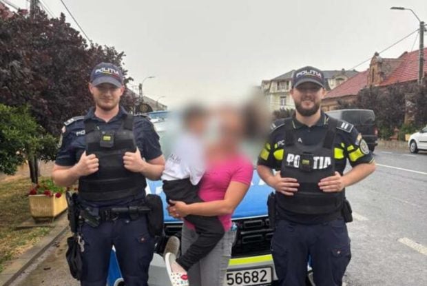 Fetiță de 6 ani, speriată de furtună și singură acasă, a sărit pe geam și a rătăcit pe străzi, în Timiș