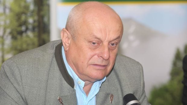 Fostul șef Romsilva dă în judecată instituția. După ce s-a pensionat și s-a reangajat, Teodor Țigan cere despăgubiri