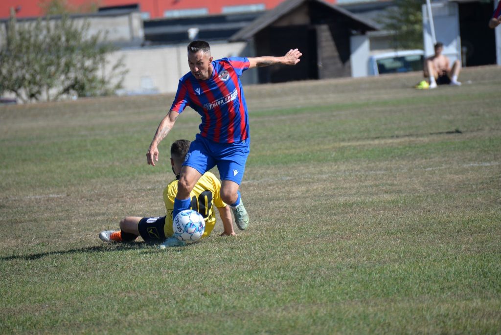 Roberto Ayza, fotbalistul brazilian de 44 de ani care sfidează timpul și face istorie în România! 1 fotbalist roberto ayza 02 foto acs speed academy pitesti