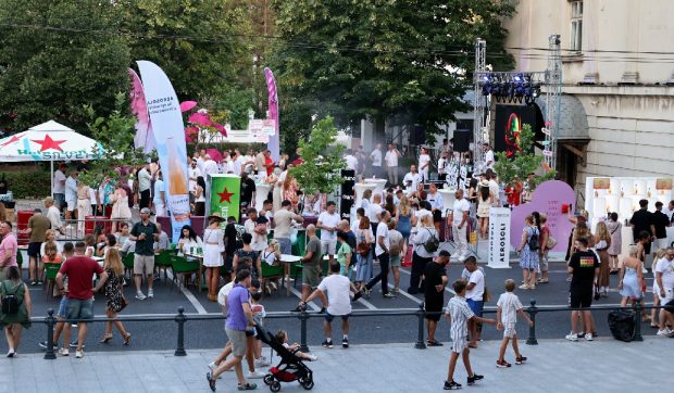 Strada Domnească din Galați, modernizată complet, devine gazda unui turneu internațional de volei