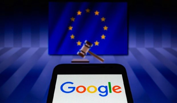 Compania Google, reclamată la UE din cauza AI Overviews, care „fură” traficul și veniturile presei