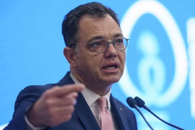 Radu Oprea susține că are cazierul curat: „Când am fost ales senator, am renunțat la calitatea de administrator al companiilor”