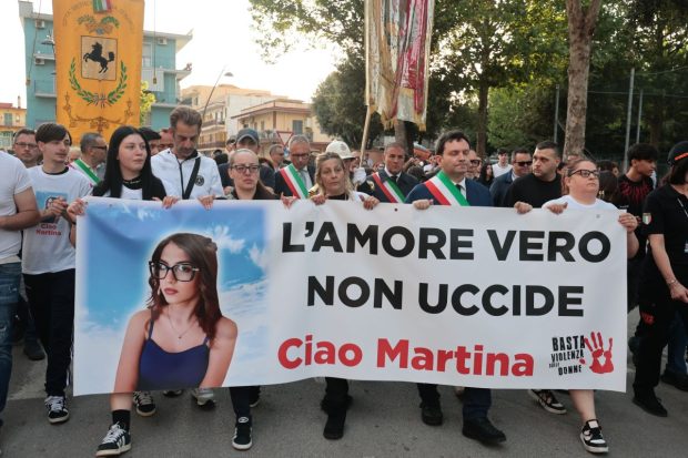 Cum a argumentat legiuitorul din Italia pedeapsa cu închisoare pe viață în cazul femicidului