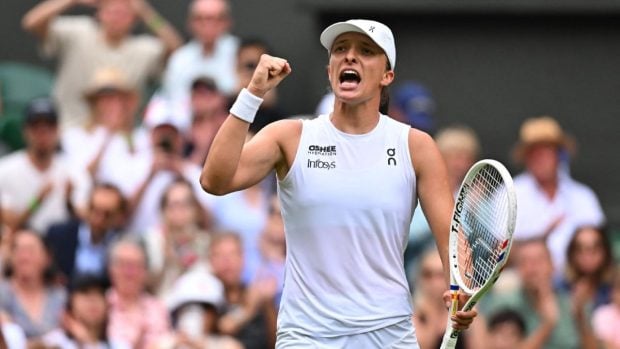 Legătura improbabilă dintre Wimbledon, macaroane și căpșune: toată lumea ar trebui să mănânce așa ceva, spune Iga Swiatek | VIDEO
