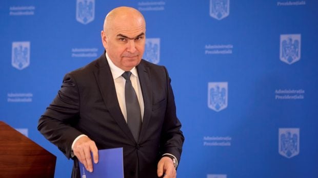 Un ministru se opune concedierilor, măsură anunțată de Ilie Bolojan: „Avem 140 de posturi vacante, la unele nu s-a înscris nimeni”