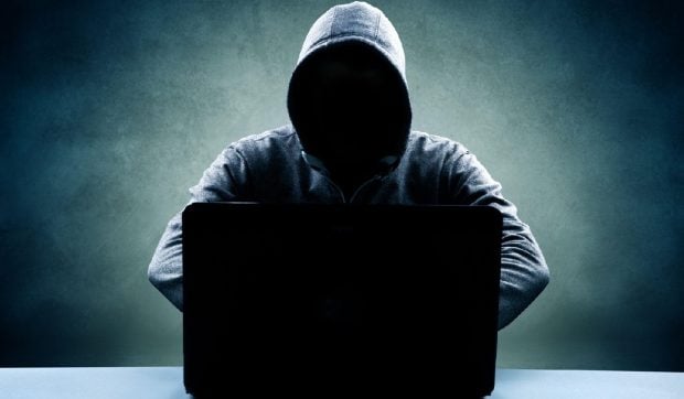 Un român supranumit „regele hackerilor”, unul din cei mai periculoși cyber-criminali din Europa, a fost arestat la Milano