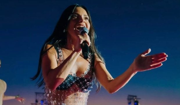 INNA, mesaj puternic împotriva drogurilor pe scena de la „Beach, Please!” 2025: „Oamenii șmecheri muncesc și învață”