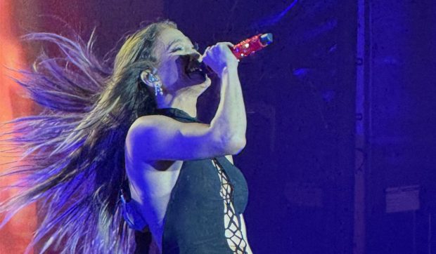 Imagine Stire La ce hotel este cazată Jennifer Lopez în București. Astăzi va cânta în Piața Constituției | 2review.ro