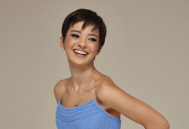 Karina Jianu, actrița din serialul „Ana, Mi-ai fost scrisă în ADN”, vacanță de vis alături de colegii de platou. Unde s-au relaxat