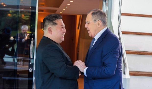 Kim Jong Un oferă Rusiei sprijin „necondiționat” împotriva Ucrainei: „Victoria Moscovei este sigură” | VIDEO