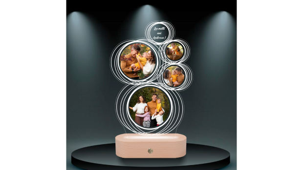 Cadouri care unesc – de ce lampa LED 3D personalizată este alegerea ideală pentru cupluri