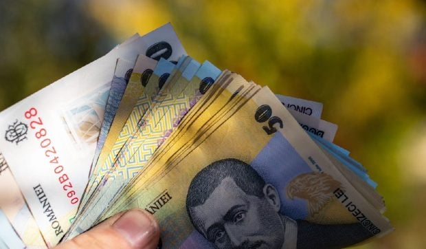 Salariile uriașe câștigate de membrii C.A.-urilor companiilor din Transporturi: ROMATSA, lider cu 14.000 euro/lună