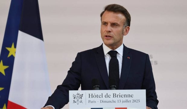 Emmanuel Macron: „toată lumea trebuie să fie gata de luptă”. Franța va investi 64 de miliarde de euro în apărare, în 2027