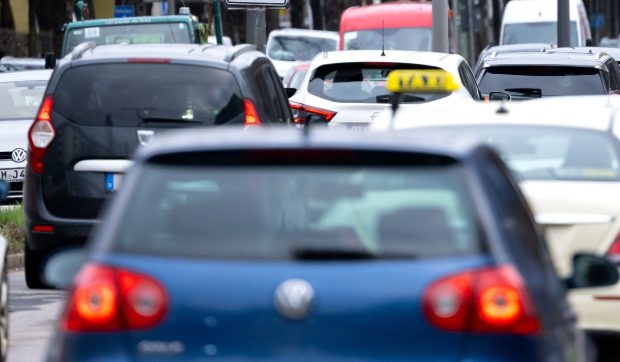 PMB vrea să interzică mașinile diesel și pe cele vechi în București în cel mult 2 ani: se va crea o zonă cu emisii reduse
