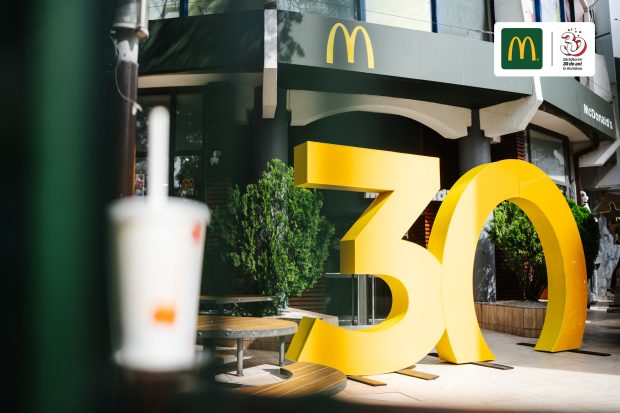 30 de ani alături de oameni: Poveștile care au construit McDonald’s în România