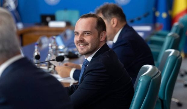 Rogobete, despre mâncarea din spitale: „Voi sta la masă cu managerul spitalului şi vom mânca amândoi din acea porţie pe care o servesc pacienţilor”