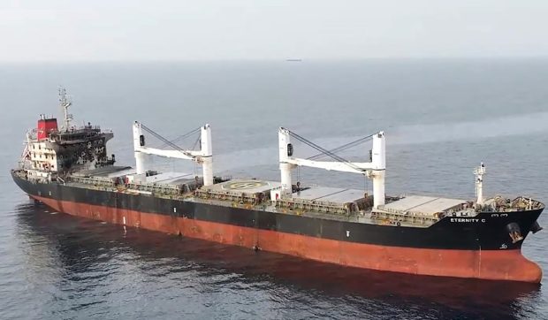 Atacurile Houthi opresc întoarcerea navelor în Marea Roșie