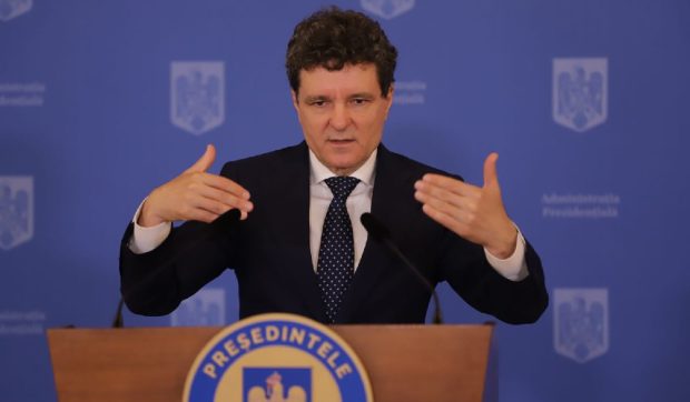 Cine sunt cele cinci persoane fizice care au donat sume mari pentru Nicușor Dan