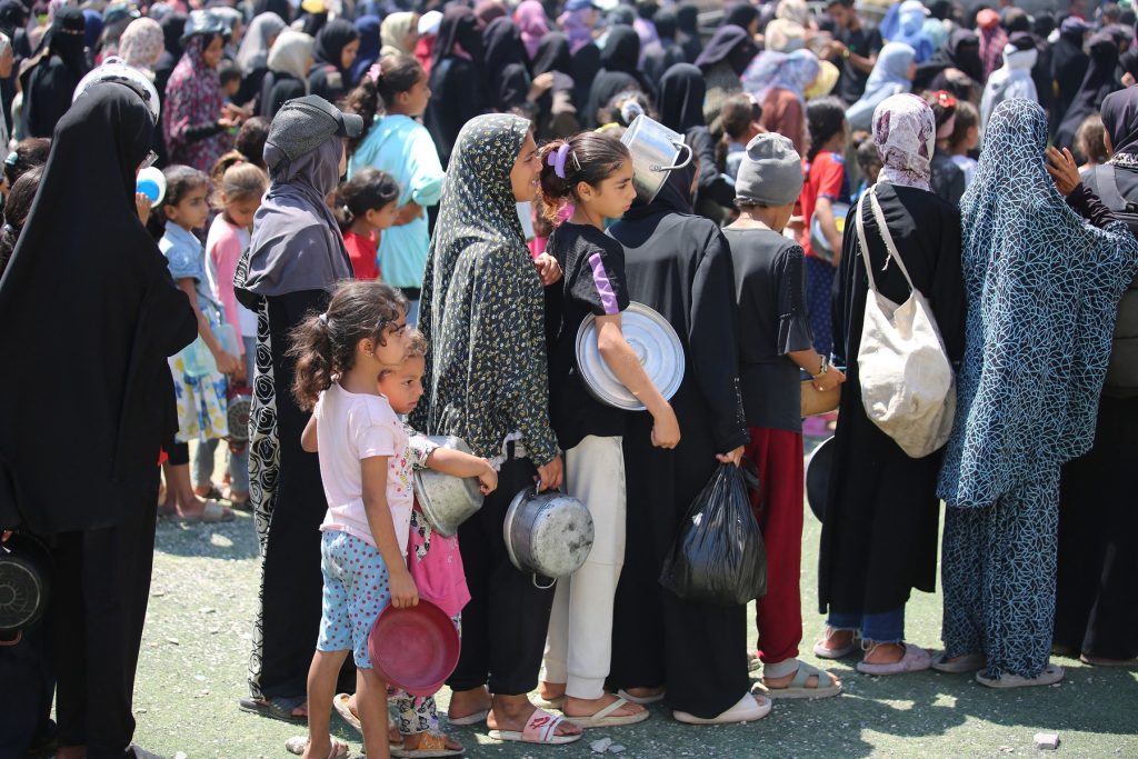 Câinii și măgarii din Gaza au parte de mai multă empatie decât oamenii! 1 palestinienii din gaza care se lupta cu foametea profimedia 1025634253