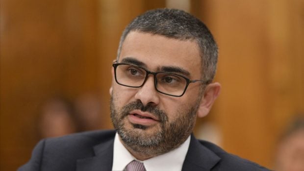 România, prima țară din UE cu un ministru de etnie romă: „Ești inteligent, păcat că ești țigan”, i-a spus o profesoară lui Florin Manole