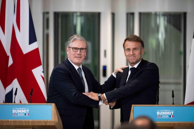 Cum vor Emmanuel Macron și Keir Starmer să-l facă pe Putin să accepte un armistițiu: „Trebuie forțat să vină”