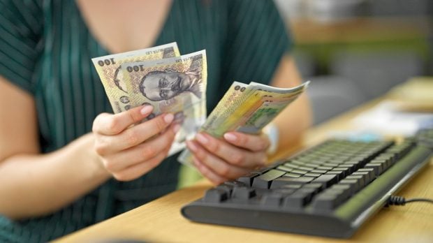 Ratele la locuințe vor detona nemulțumirea românilor, de la 1 octombrie. Ce sumă vor plăti în plus cei cu credit
