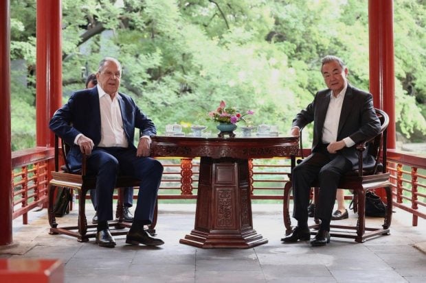 Serghei Lavrov și Wang Yi au vorbit despre relația cu SUA. Concluzia a fost că legătura China-Rusia este una dintre cele mai stabile și mature