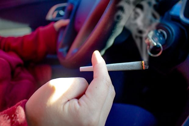 Șofer cu derivați de canabis în sânge și urină, achitat pentru că nu s-a putut demonstra dacă i-a fost afectată capacitatea de a conduce. Efectele deciziei ÎCCJ