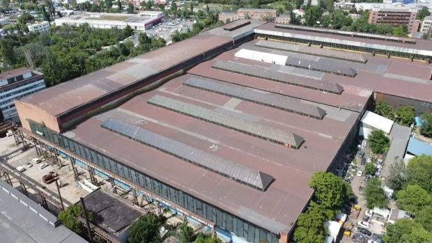 Industrijska platforma Titan Mașini Grele v Bukarešti naprodaj