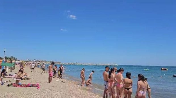 Apa de la mare este rece ca gheața. Ce este fenomenul de „upwelling”