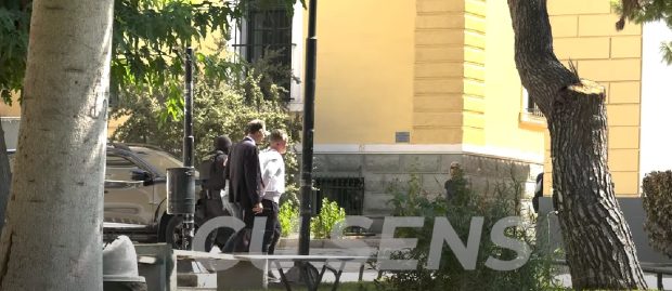 Plahotniuc in Ţuţu privedena pred sodišče v Atenah