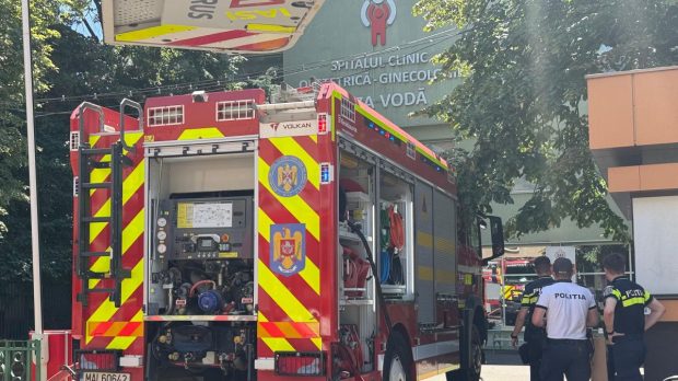 Incendiu la Maternitatea Cuza Vodă din Iași. Pacienții au fost evacuați de urgență