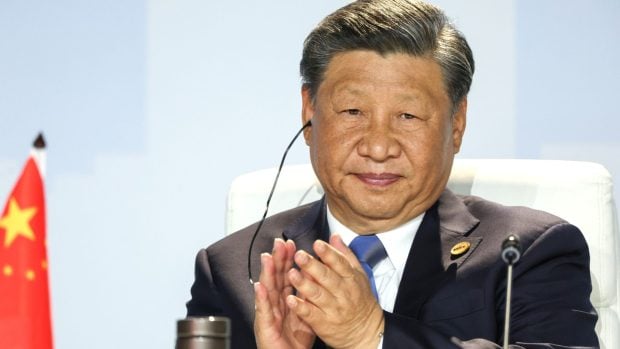 Războiul Rece 2.0: Cum s-a pregătit Xi Jinping decenii întregi pentru o confruntare cu SUA și ce strategie are ca să câștige influență globală