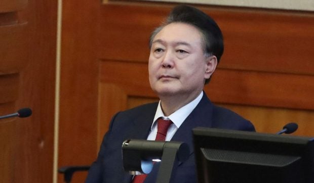 Autoritățile sud-coreene au emis un nou mandat de arestare pe numele fostului președinte Yoon Suk Yeol pentru „falsificarea de documente oficiale”